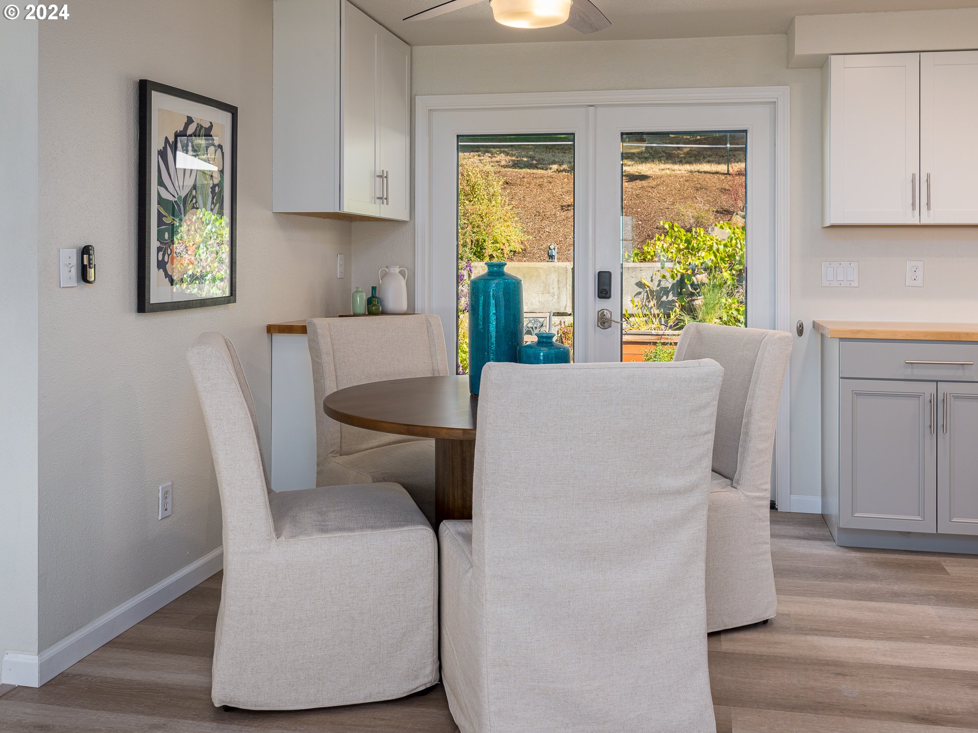 4605 Southwest Homesteader Road Wilsonville, OR 97070 - Photo 11 of 36 Gallery Image 11