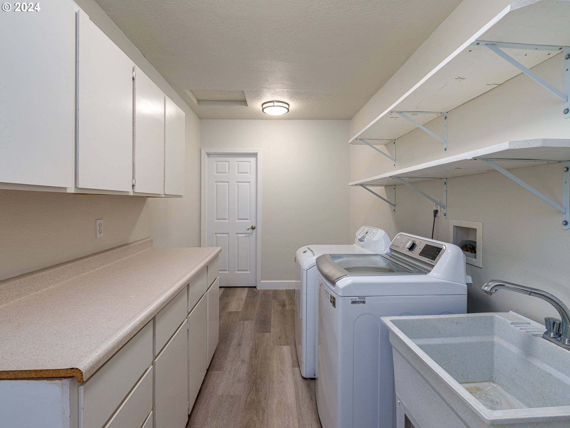 4605 Southwest Homesteader Road Wilsonville, OR 97070 - Photo 20 of 36 Gallery Image 20