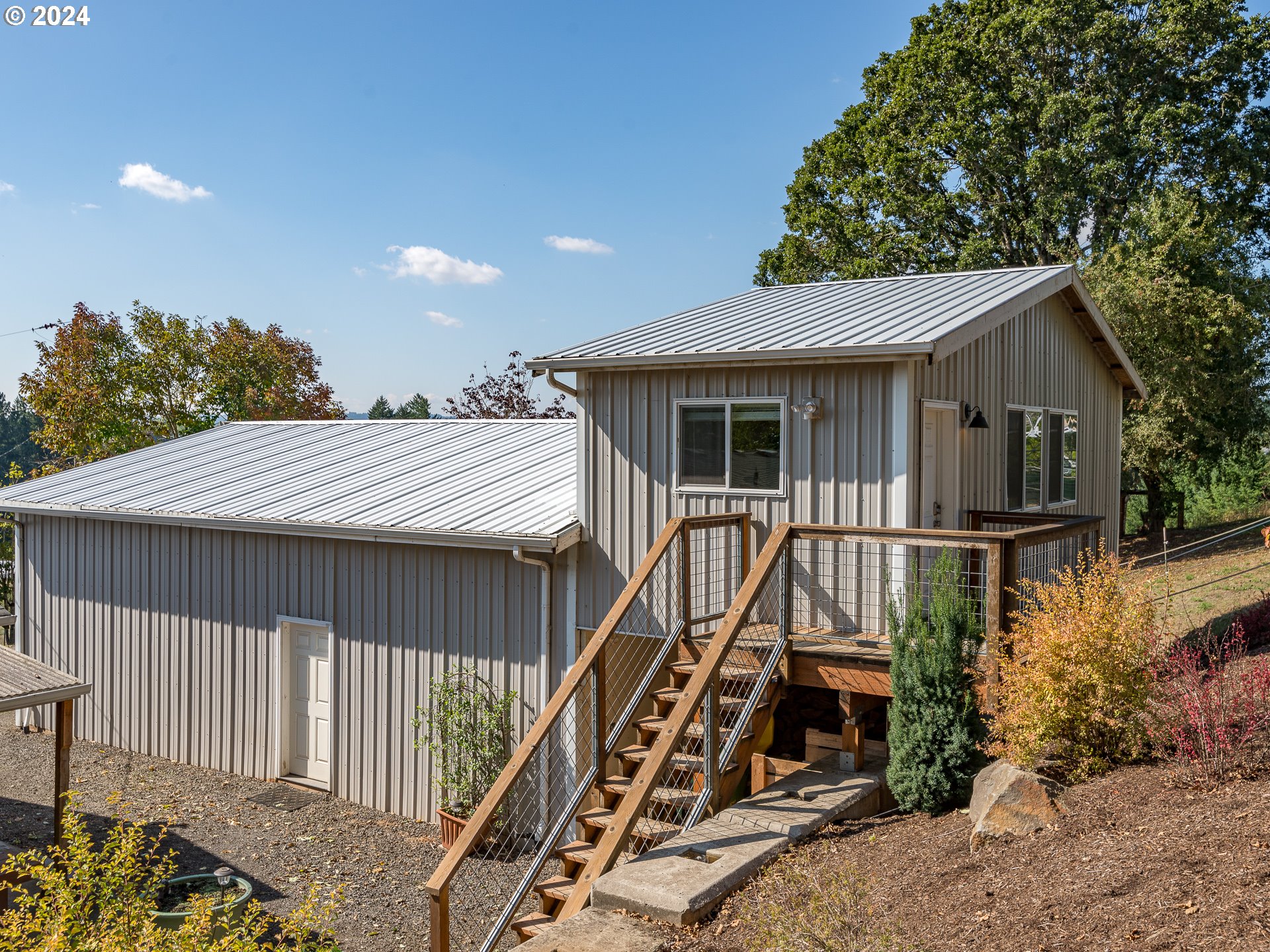 4605 Southwest Homesteader Road Wilsonville, OR 97070 - Photo 24 of 36 Gallery Image 24