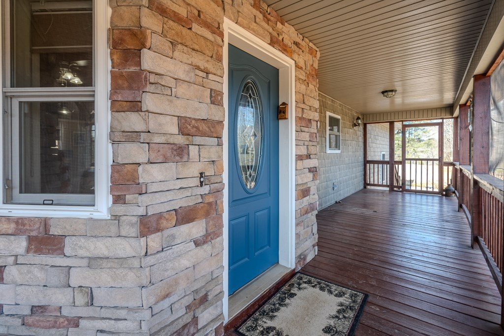 2923 Upper Peachtree Road Murphy, NC 28906 - Photo 3 of 49