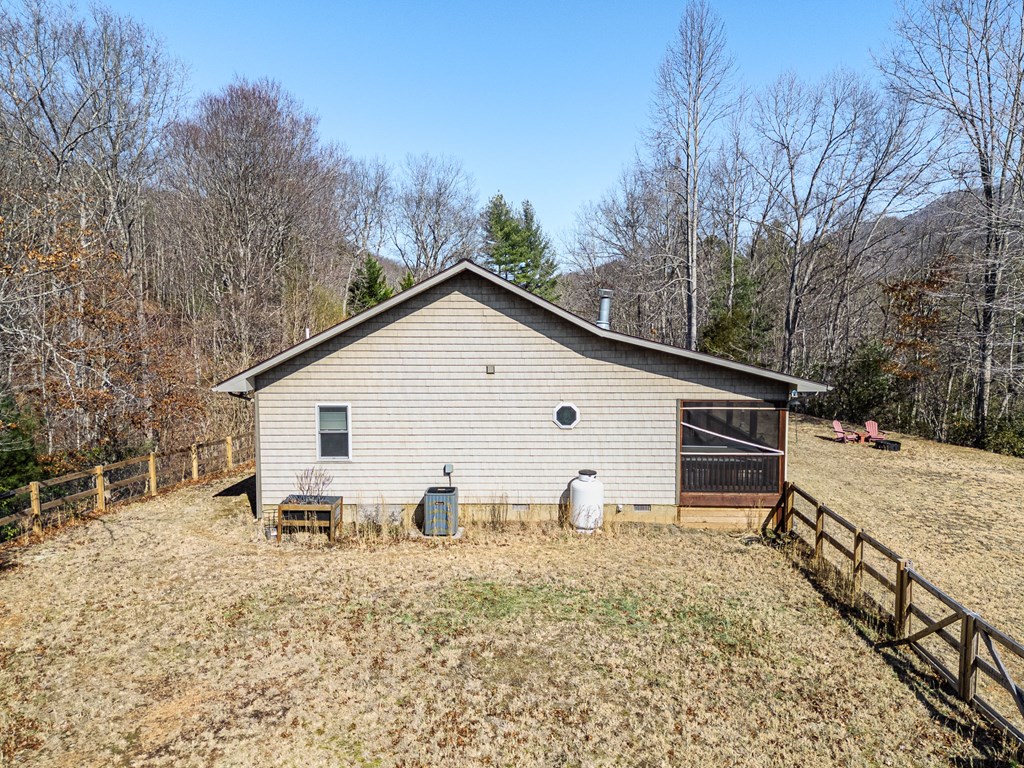 2923 Upper Peachtree Road Murphy, NC 28906 - Photo 36 of 49