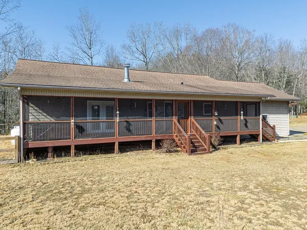 $459,000 | 2923 Upper Peachtree Road, Murphy, NC 28906