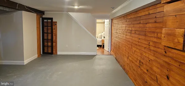 $250,000 | 5806 North Charles Street, Baltimore, MD 21210