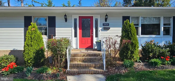 $250,000 | 5806 North Charles Street, Baltimore, MD 21210