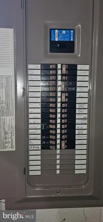 $250,000 | 5806 North Charles Street, Baltimore, MD 21210