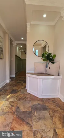 $250,000 | 5806 North Charles Street, Baltimore, MD 21210