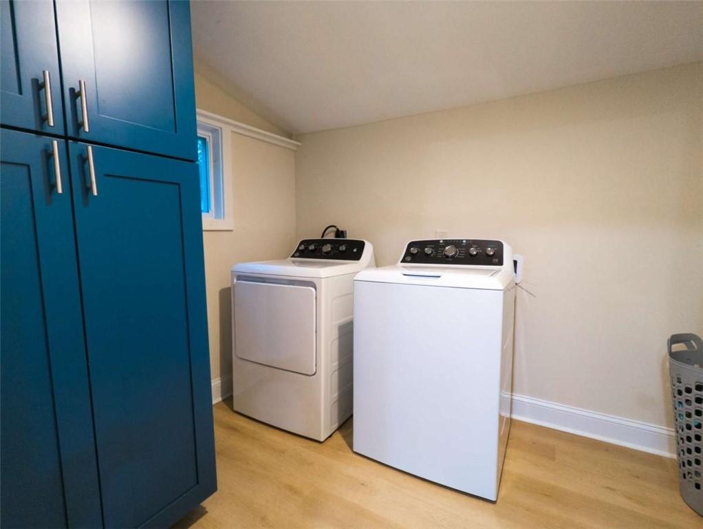 6557 Woodrow Road Lithonia, GA 30038 - Photo 15 of 17 a utility room with dryer and washer