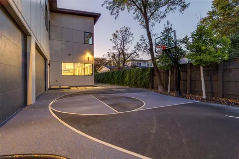 a view of a basket ball ground