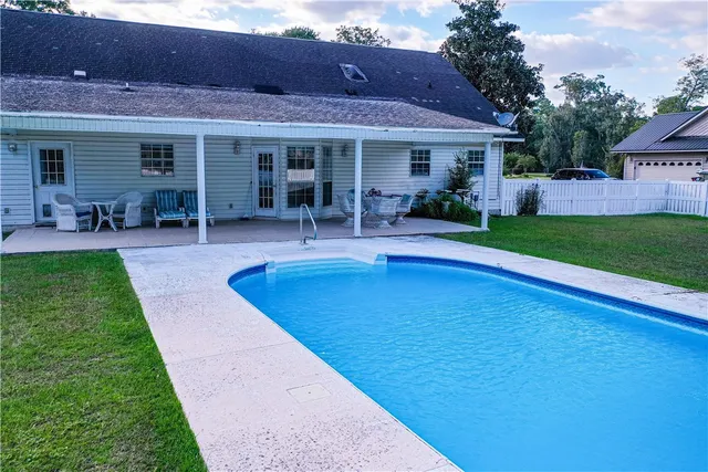 $279,000 | 915 Jane Street, Blackshear, GA 31516