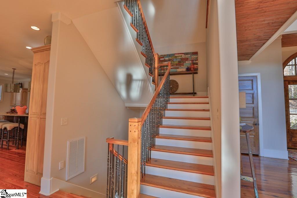 140 Stone Cove Road Sunset, SC 29685 - Photo 12 of 36
