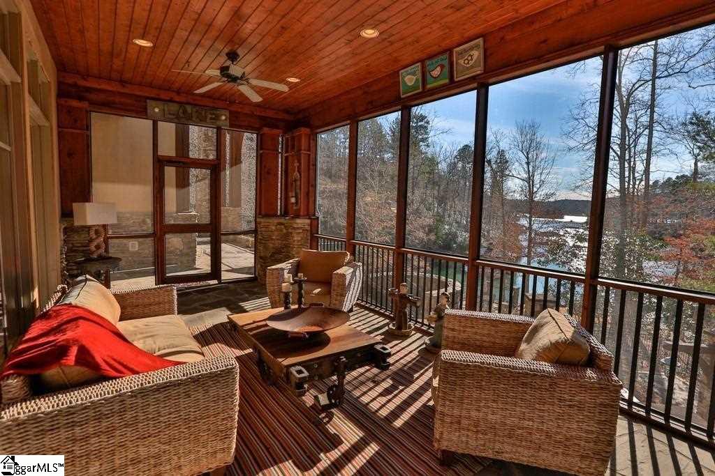 140 Stone Cove Road Sunset, SC 29685 - Photo 8 of 36