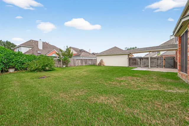 $497,900 | 5907 Indian Hills Lane, Sugar Land, TX 77479