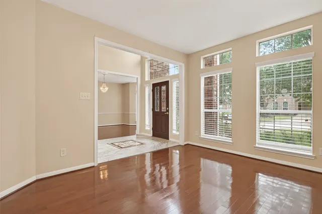 $497,900 | 5907 Indian Hills Lane, Sugar Land, TX 77479