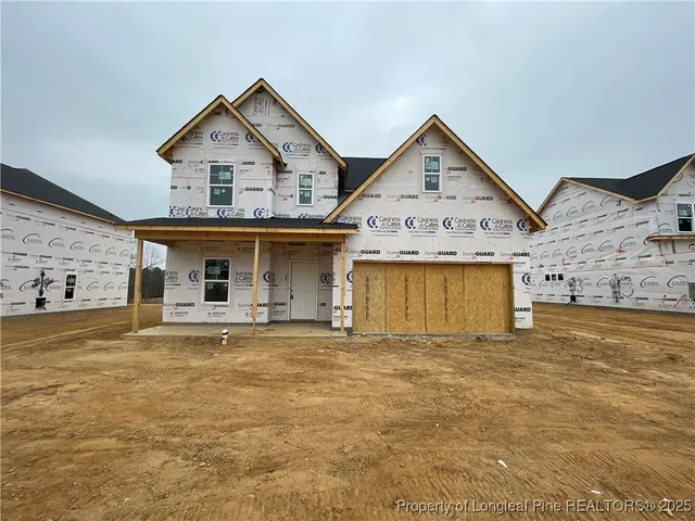 $365,885 | 1732 Man-O-War Drive, Hope Mills, NC 28348