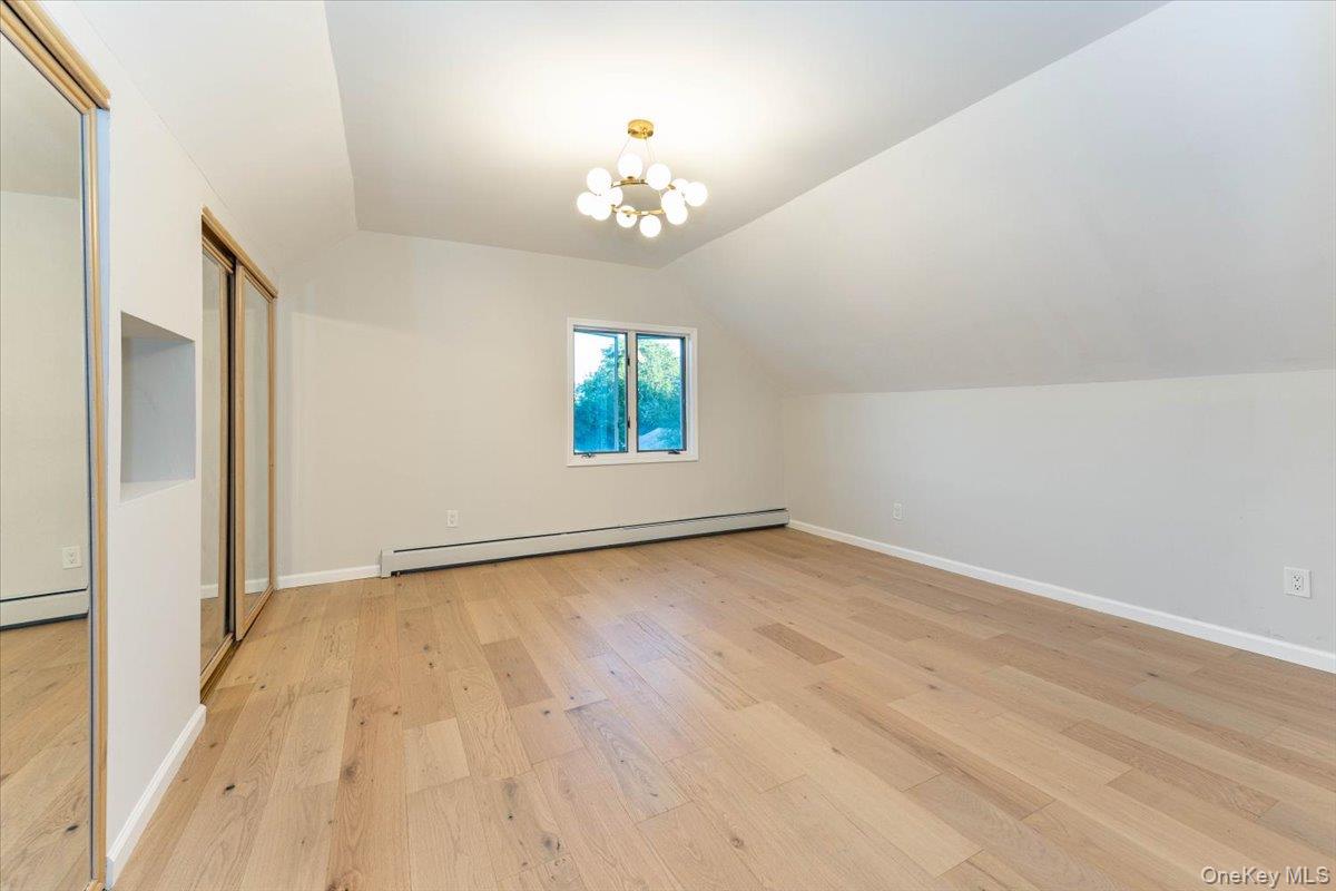 41 Oregon Road South West Babylon, NY 11704 - Photo 12 of 31