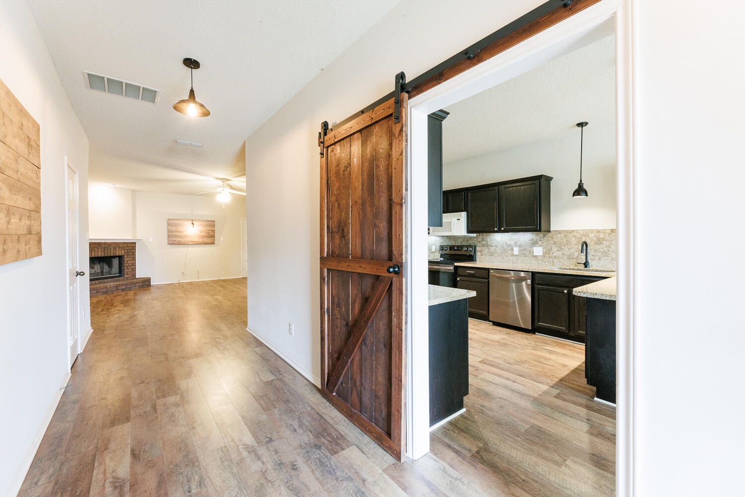 6722 85th Street Lubbock, TX 79424 - Photo 7 of 59 .