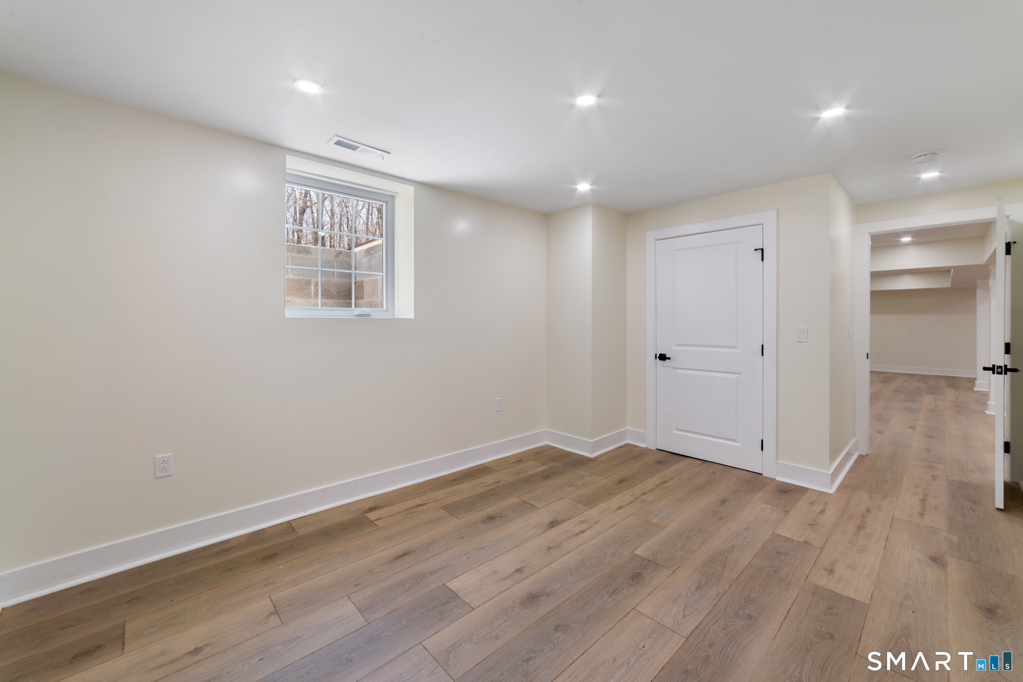 1607 Great Hill Road Guilford, CT 06437 - Photo 28 of 40