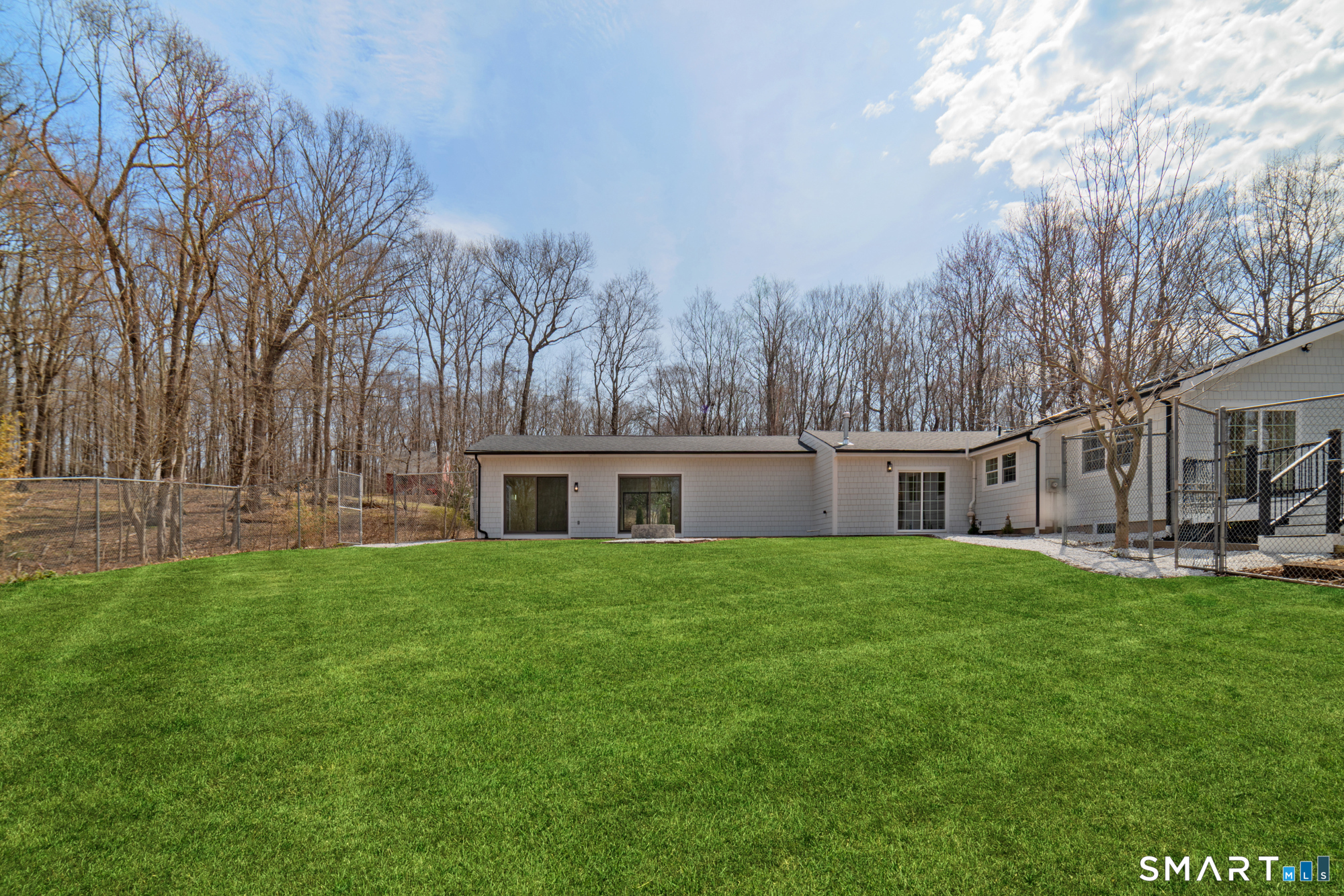 1607 Great Hill Road Guilford, CT 06437 - Photo 34 of 40