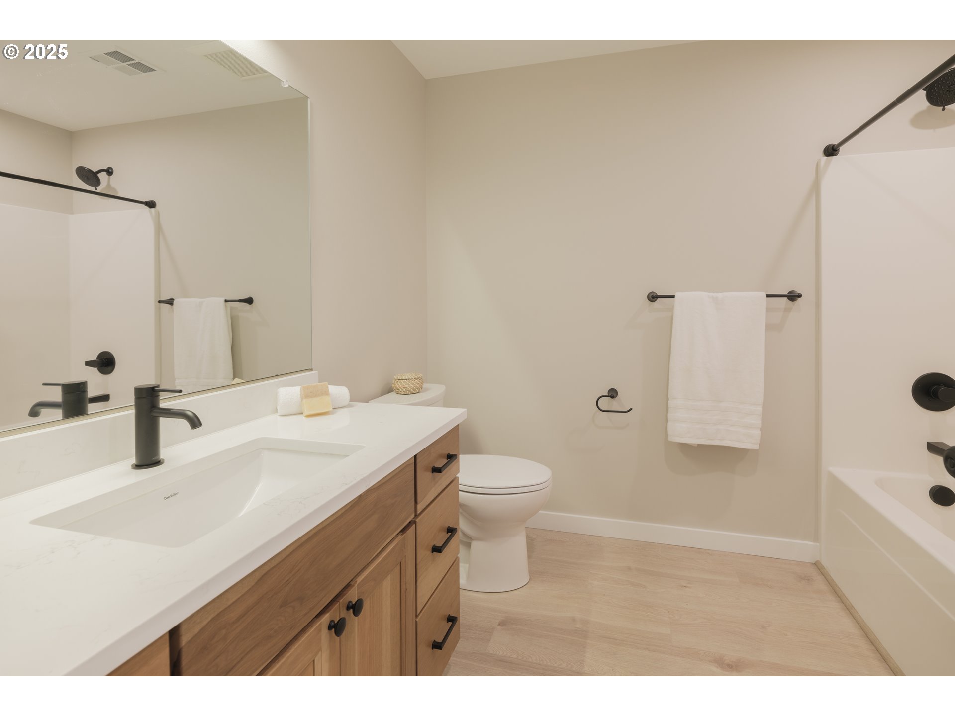 1265 Avenue D Seaside, OR 97138 - Photo 13 of 23