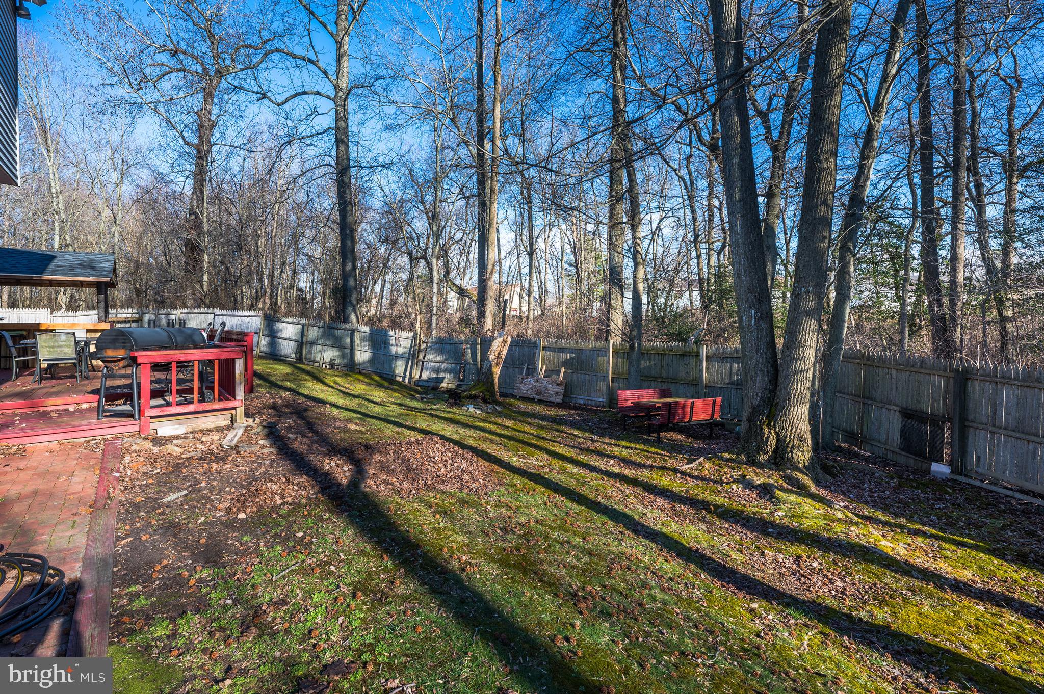 18 Hanover Place Sicklerville, NJ 08081 - Photo 32 of 36 Fenced Rear Yard