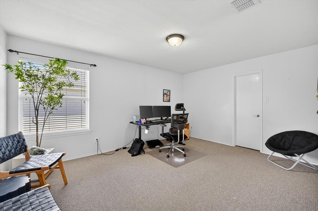 8208 Hidden Path Lane Denton, TX 76210 - Photo 28 of 40