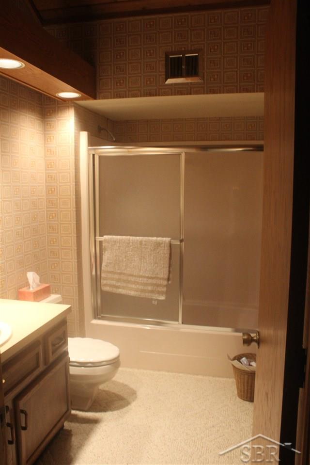 11400 Geddes Road Freeland, MI 48623 - Photo 19 of 26 31298950-18.JPG