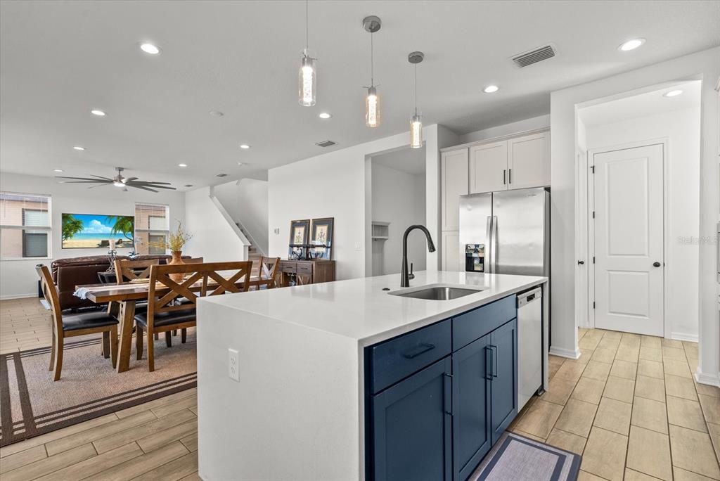 8330 Abalone Loop Palmetto, FL 34221 - Photo 6 of 45 a kitchen with lots of counter top space