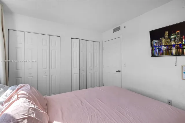 $340,000 | 816 Northwest 11th Street, Unit 607, Miami, FL 33136