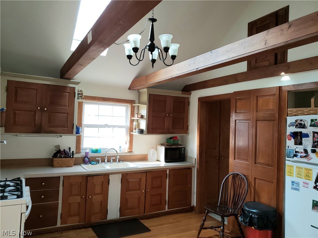 29645 Cannon Road Solon, OH 44139 - Photo 7 of 25