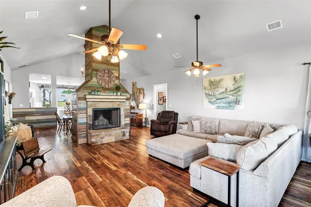 $1,100,000 | 11501 Wind Hollow Court, Tolar, TX 76476