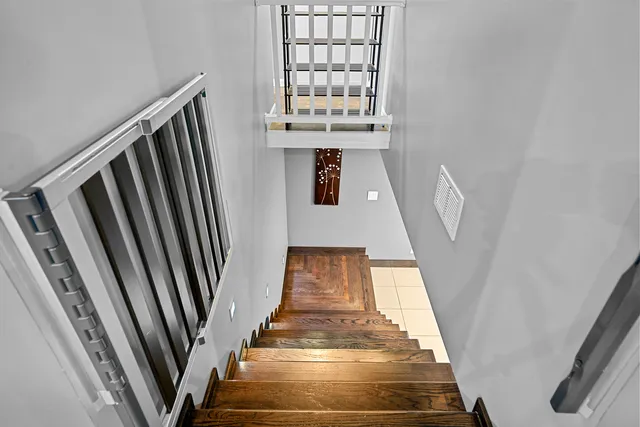 $539,900 | 16W639 Red Oak Avenue, Bensenville, IL 60106