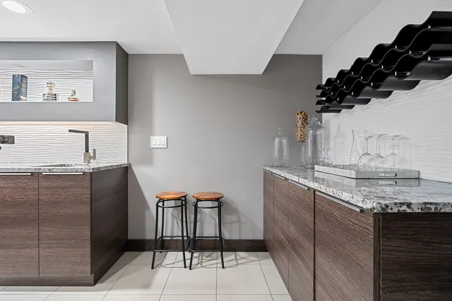 $539,900 | 16W639 Red Oak Avenue, Bensenville, IL 60106