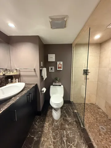 $539,900 | 16W639 Red Oak Avenue, Bensenville, IL 60106