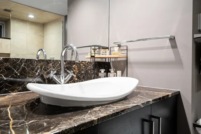 $539,900 | 16W639 Red Oak Avenue, Bensenville, IL 60106