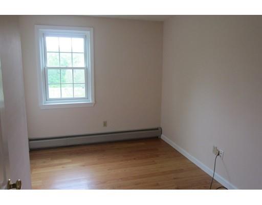 94 Tracy Road Dudley, MA 01571 - Photo 23 of 36 Gallery Image 23