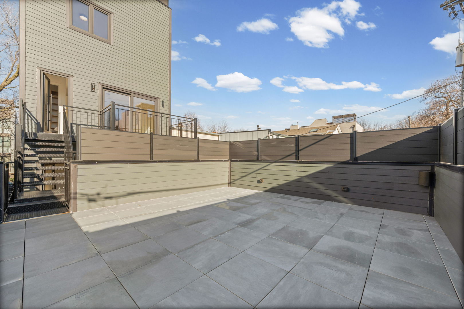 2341 West Belden Avenue, Unit 1 Chicago, IL 60647 - Photo 11 of 24 a view of entryway