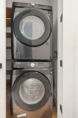 $1,049,000 | 2341 West Belden Avenue, Unit 1, Chicago, IL 60647