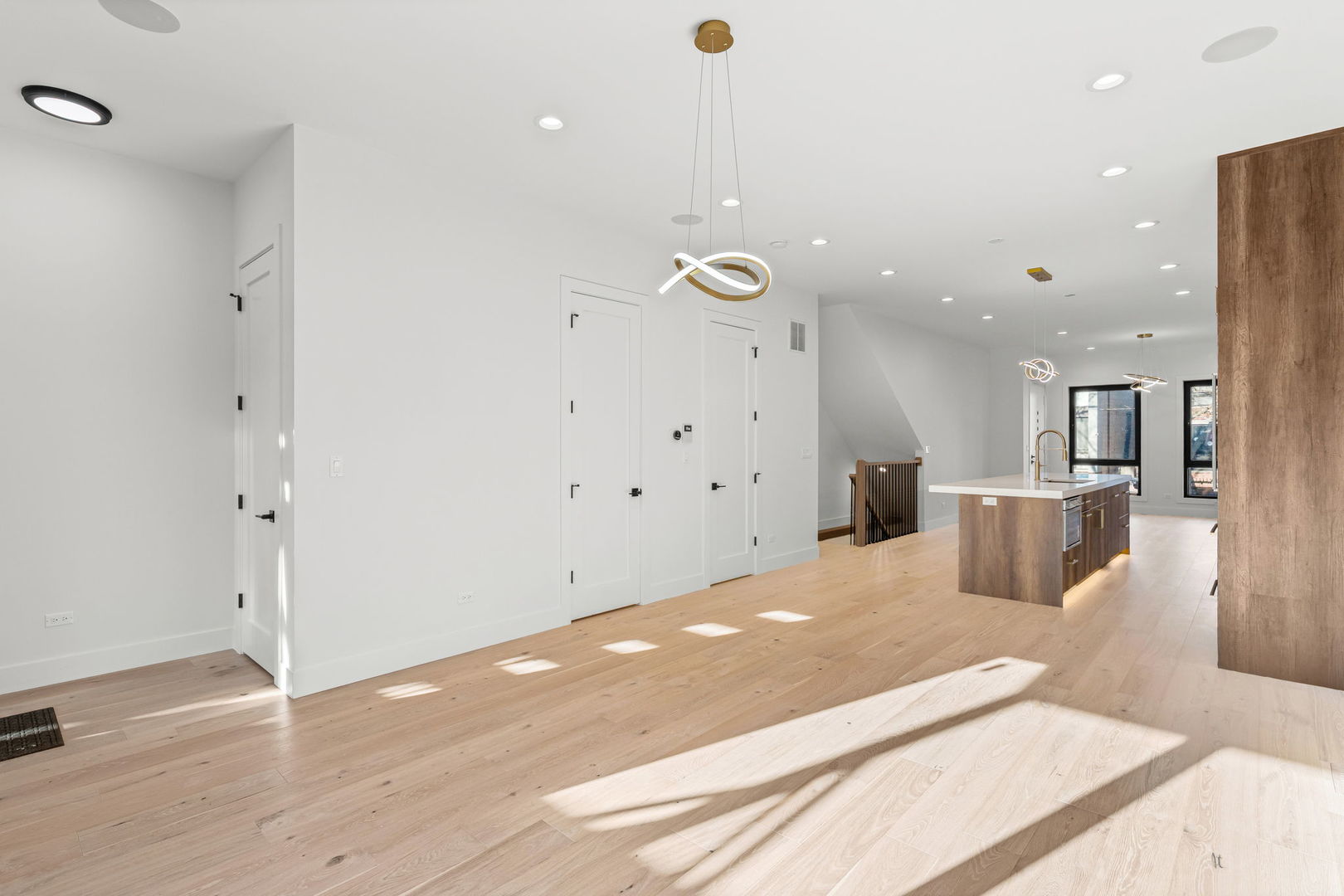 2341 West Belden Avenue, Unit 1 Chicago, IL 60647 - Photo 7 of 24