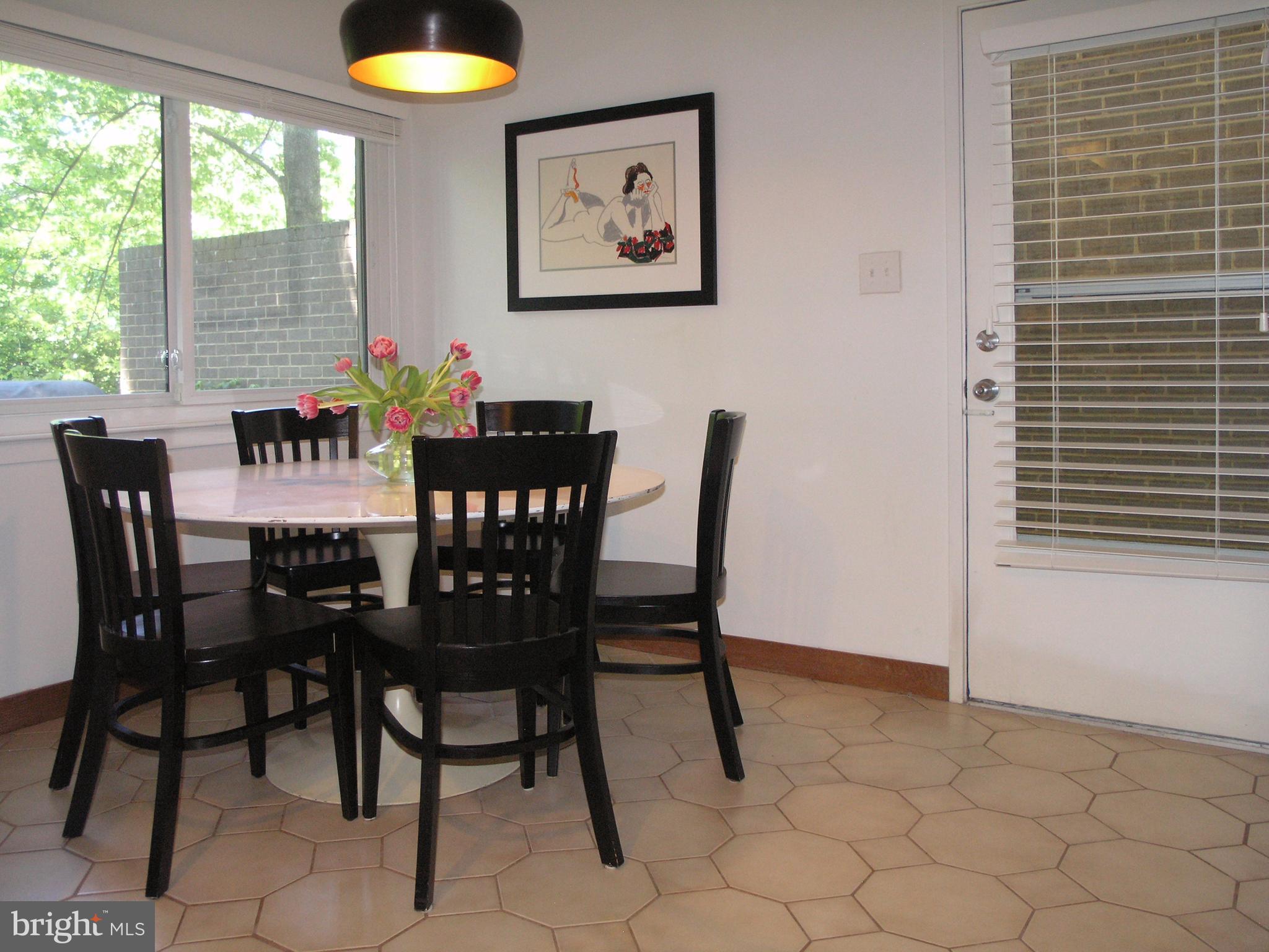1622 Greenbriar Court Reston, VA 20190 - Photo 13 of 30 Breakfast Room