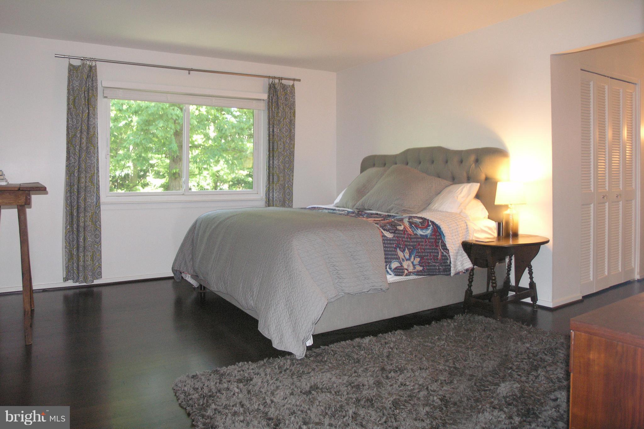1622 Greenbriar Court Reston, VA 20190 - Photo 14 of 30 Master Bedroom