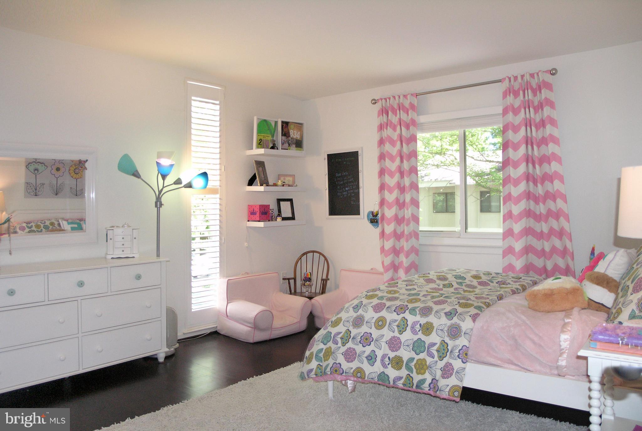 1622 Greenbriar Court Reston, VA 20190 - Photo 19 of 30 Bedroom2
