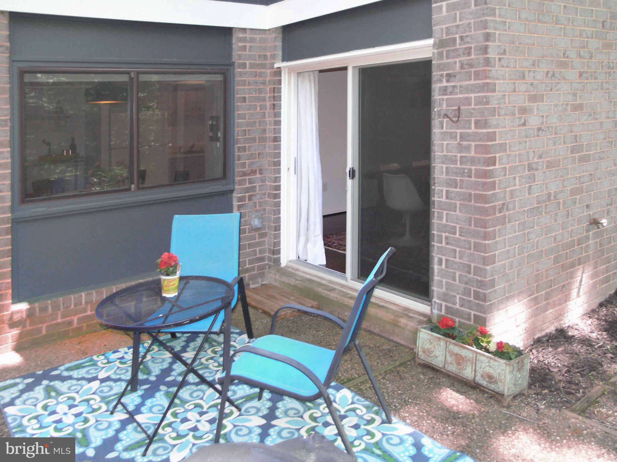1622 Greenbriar Court Reston, VA 20190 - Photo 22 of 30 Patio off Dining