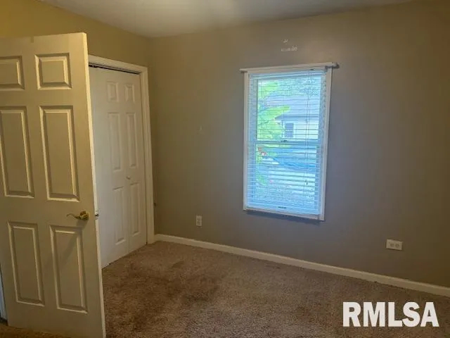 $219,000 | 401 East Cross Street, Herrin, IL 62948