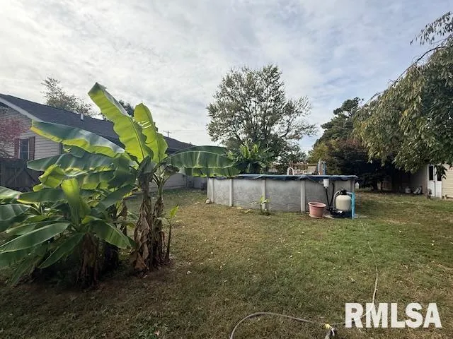 $219,000 | 401 East Cross Street, Herrin, IL 62948