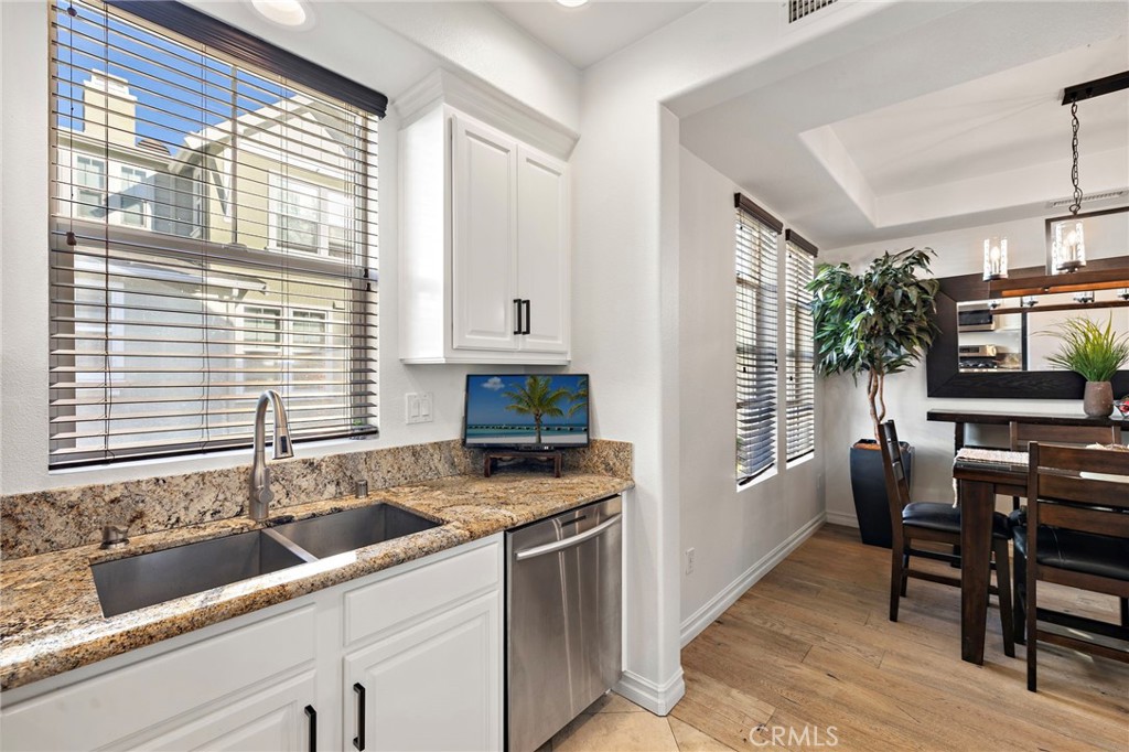 36 Valmont Way Ladera Ranch, CA 92694 - Photo 10 of 26