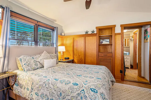 $1,200,000 | 520 East Huron Avenue, Folly Beach, SC 29439