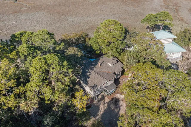 $1,200,000 | 520 East Huron Avenue, Folly Beach, SC 29439