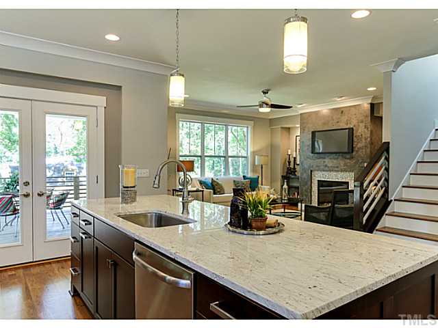 2111 Brewer Street Raleigh, NC 27608 - Photo 6 of 19