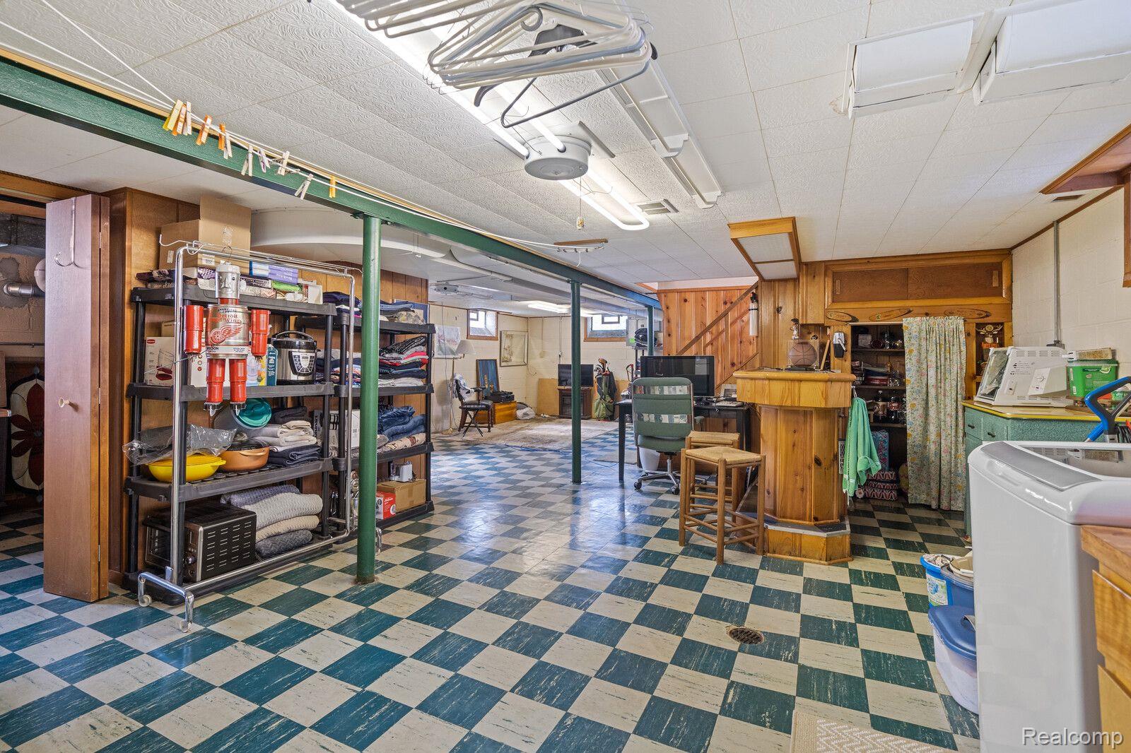 8296 Racine Road Warren, MI 48093 - Photo 20 of 30 Gallery Image 20
