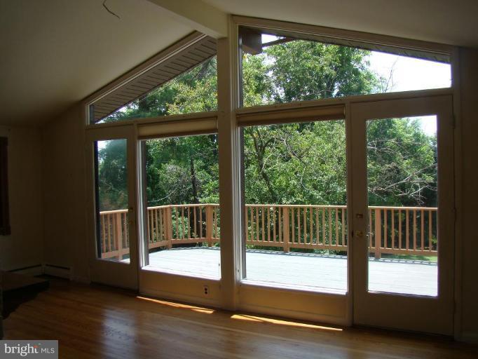 Deck off Family Room